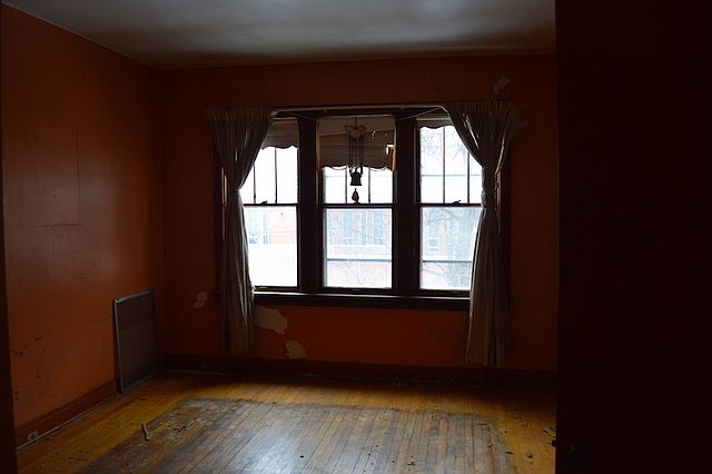1st image of 4743 S Hoyne Ave