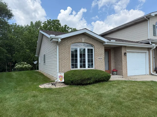 1906 Church St, Dyer, IN 46311