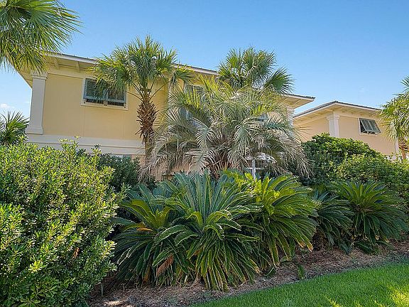 5th image of 1687 Scenic Gulf Dr