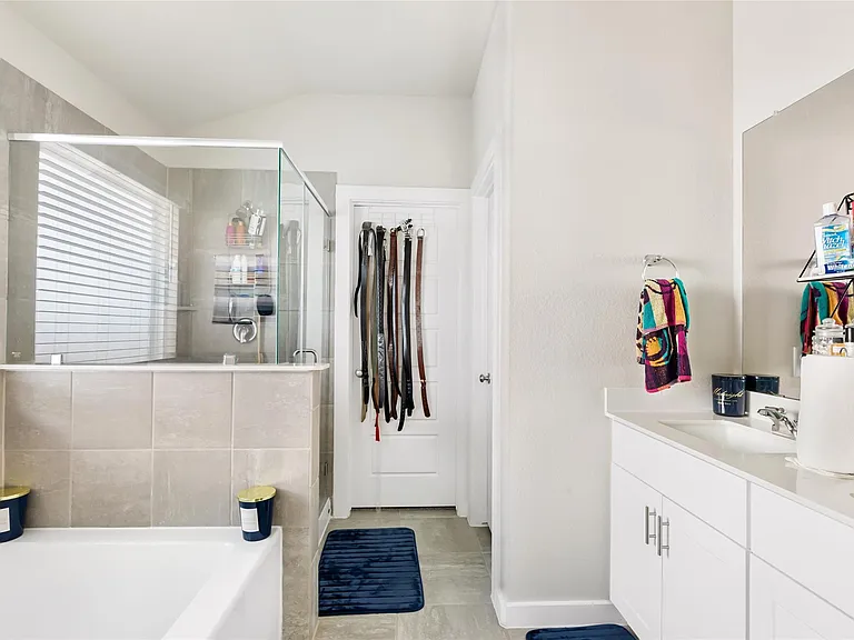 18903 Austin Ridge Dr — Photo 21