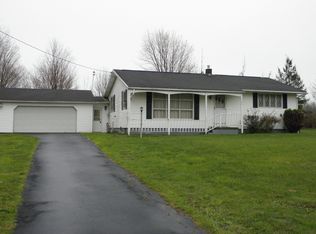 9095 Route 215, Albion, PA 16401