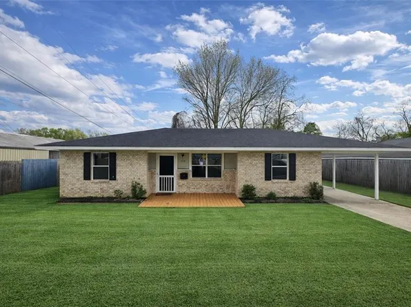 302 Acton Rd, Marksville, LA 71351