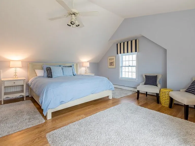 Vaulted ceiling in master bedroom
