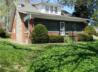 222 N Jackson St, Huntingburg, IN 47542
