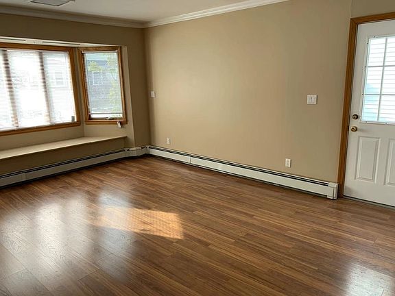 4th image of 118 Park Ave