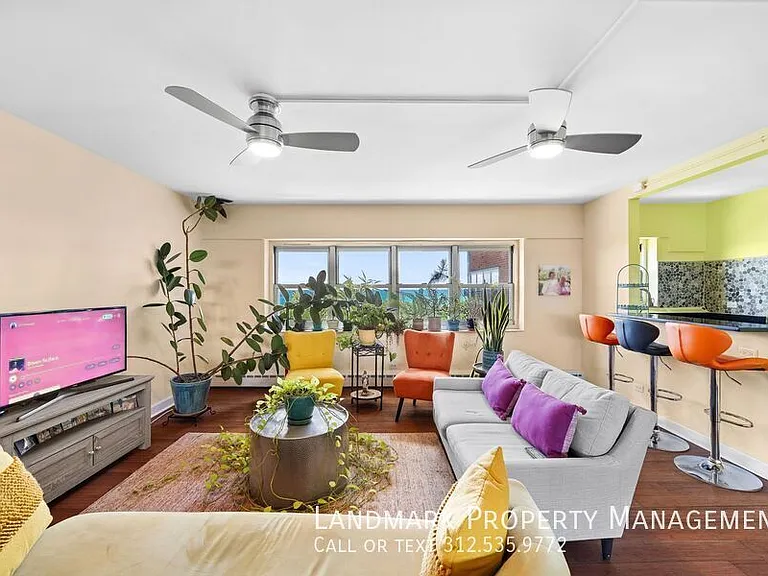 4980 N Marine Dr #1234 — Photo 5