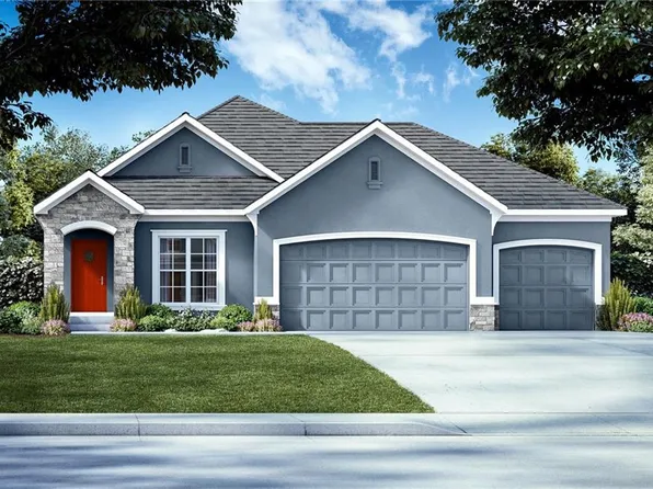 16552 S Schweiger Dr, Olathe, KS 66062