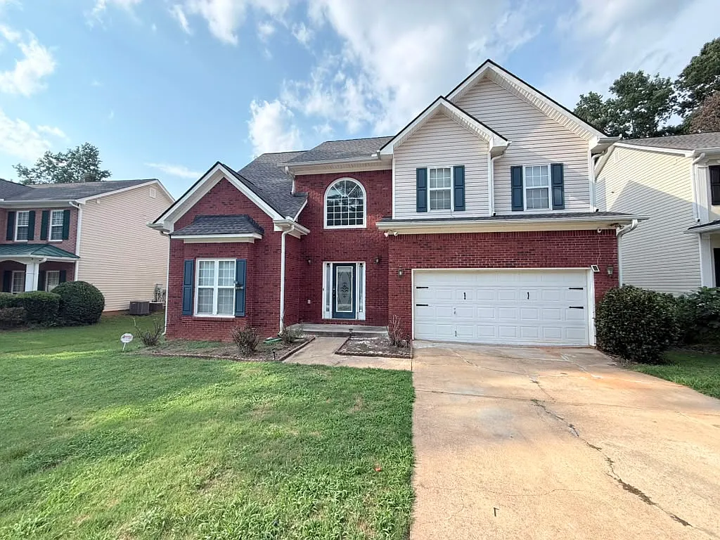 6 bed, 2788 sqft, $2,975 — Photo 1