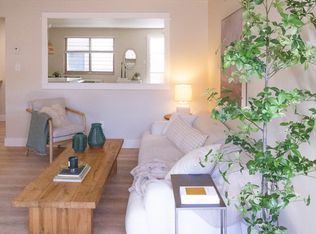 1335 N Gaylord St #203, Denver, CO 80206