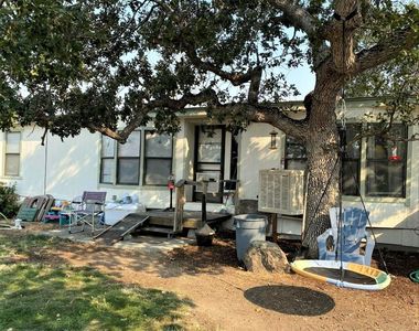 14138 Redwood St, Hornbrook, CA, 96044