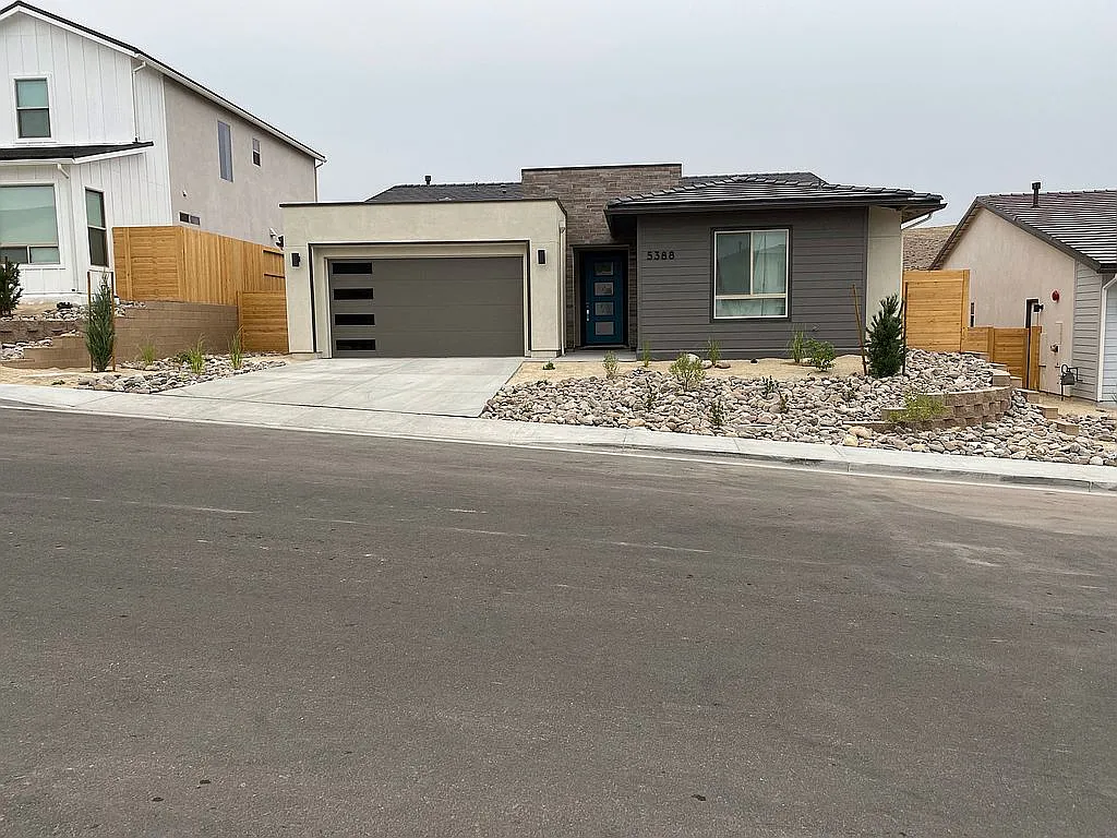5388 Skystone Dr photo 1