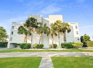 3113 River Dr APT 10, Savannah, GA 31404