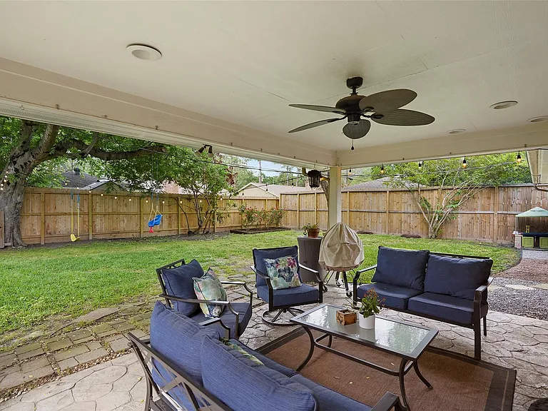 10710 Overbrook Ln — Photo 30