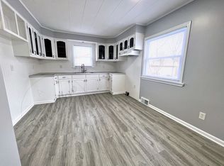 8235 Jewett Ave, Warren, MI 48089
