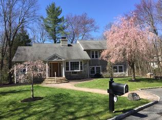 14 Indian Hill Rd, Towaco, NJ 07082