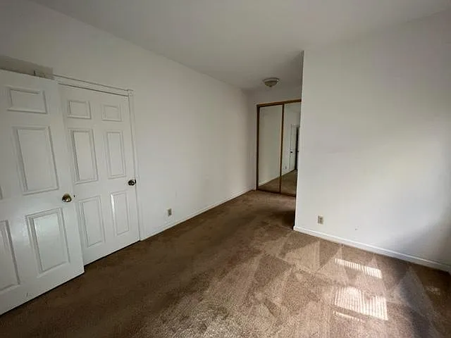 765 Macarthur Blvd #E — Photo 7