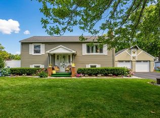 125 Pondview Dr, Ludlow, MA 01056
