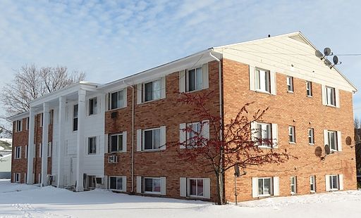 1st image of 533 W 20th St APT 8