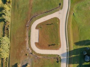 3218 Honeycomb Ct Unit 5, Spirit Lake, IA 51360