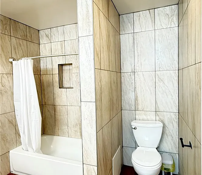 5841 Etiwanda Ave — Photo 18