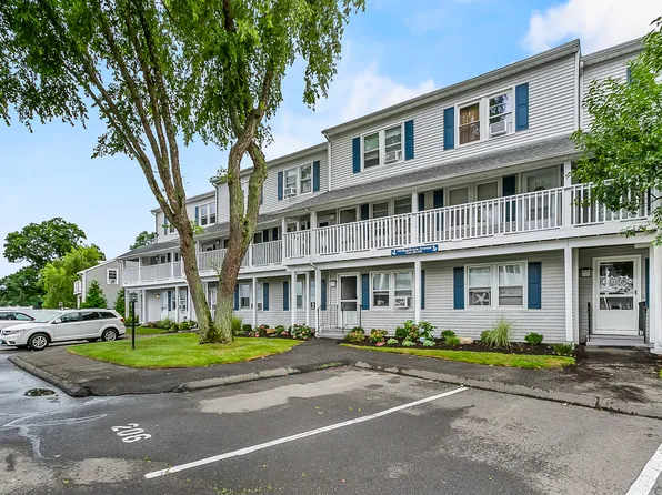 110 Beachview Avenue #216, Bridgeport, CT 06605