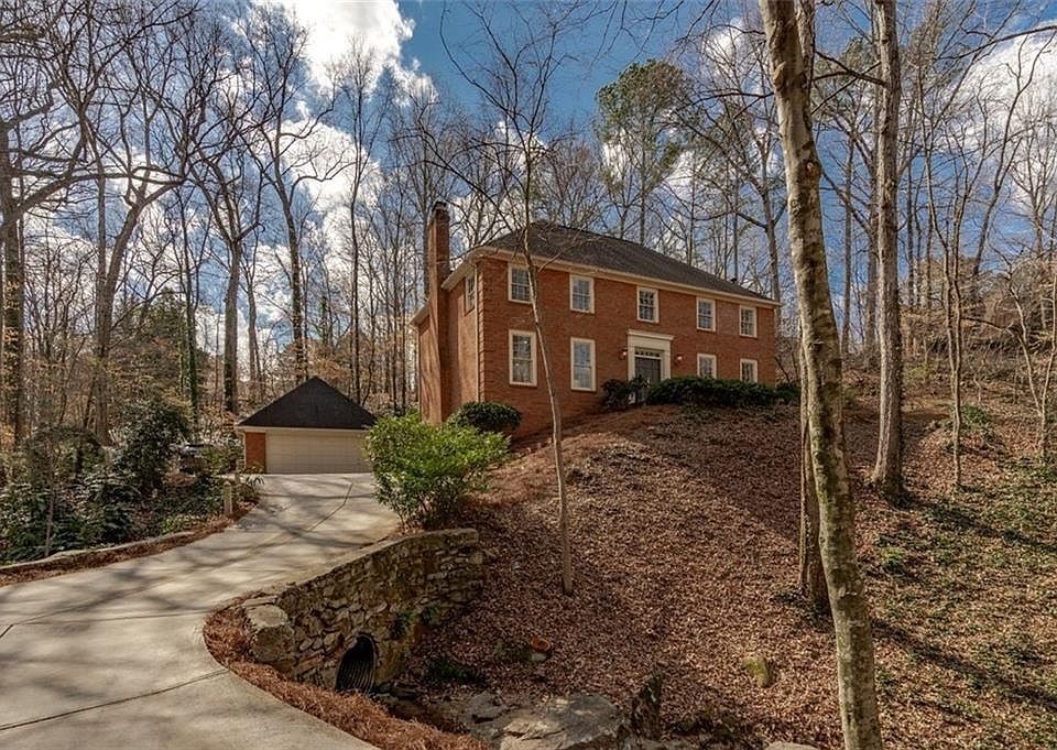1st image of 6090 River Chase Cir