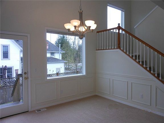 3rd image of 3515 Wagon Wheel St SE