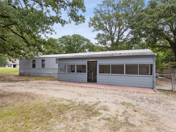 9491 Janet Hawk Cv, Quinlan, TX 75474