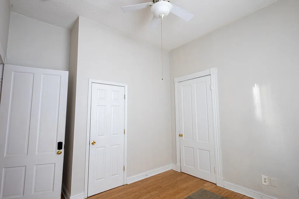 442 Court St — Photo 4