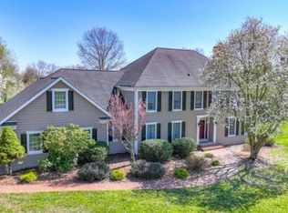 1 Rowlands Rd, Flemington, NJ 08822