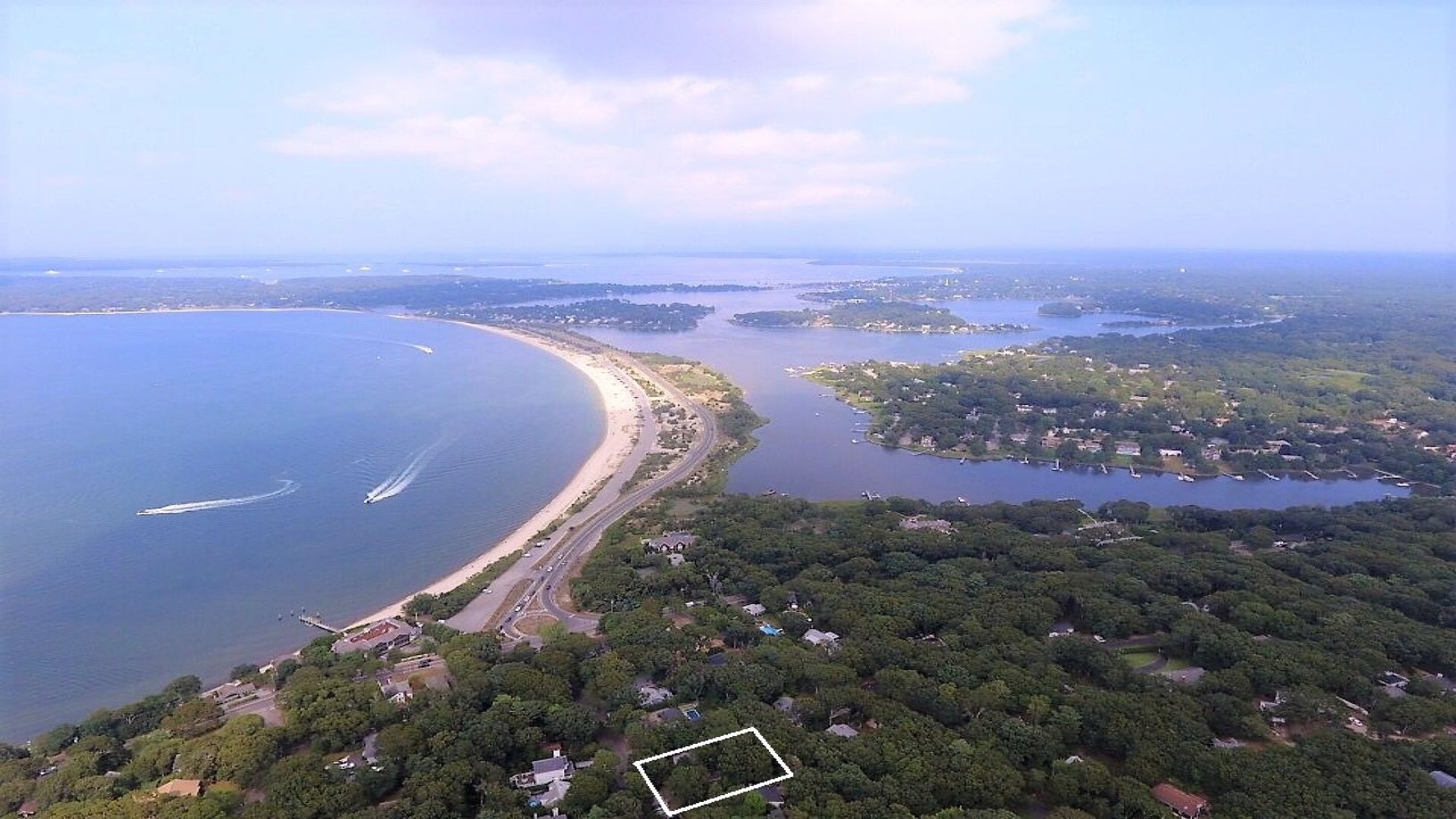  Close to all Sag Harbor attractions