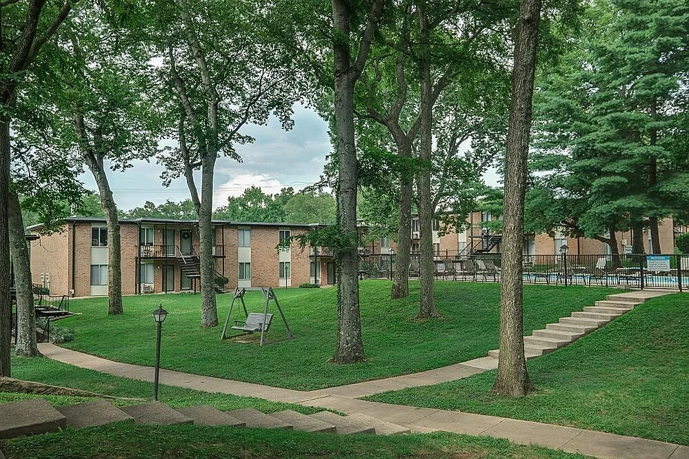 1 bed, 1.0 bath, 600 sqft, $1,295 — Photo 1