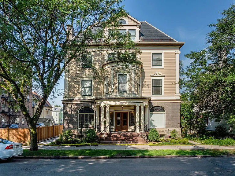 306 N Cayuga St #3 — Photo 2