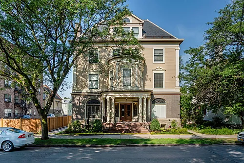 306 N Cayuga St Photo 1