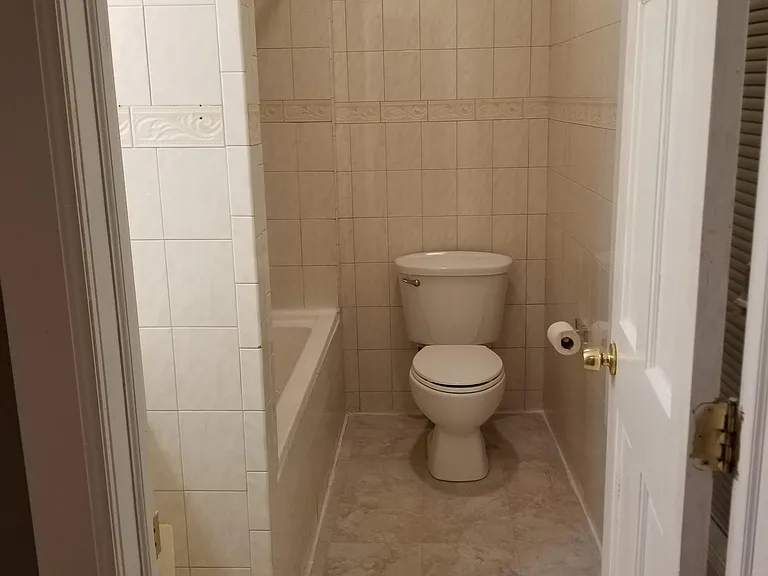 53 Colony St — Photo 5