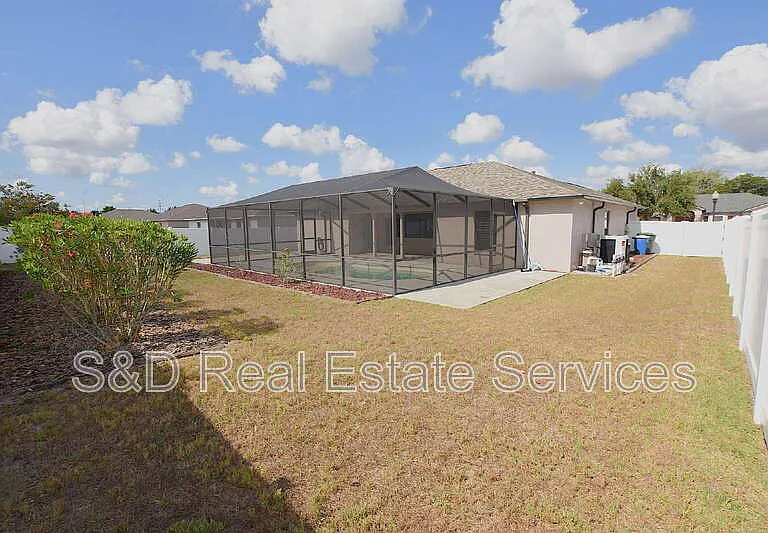1606 Taylor Landing Dr — Photo 39