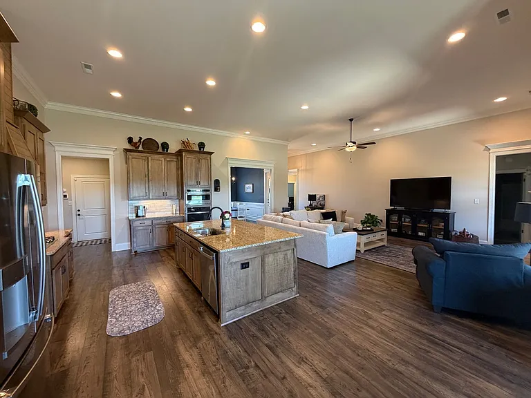 26316 Woodfield Dr — Photo 49