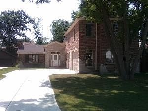 1st image of 206 E Sunnyside Ave