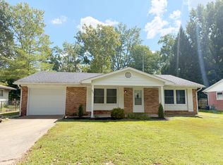 605 S Emerald Ln, Carbondale, IL 62901