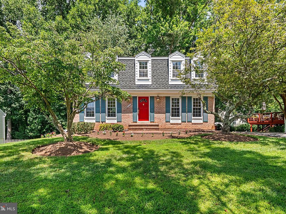 1st image of 2229 Deckman Ln