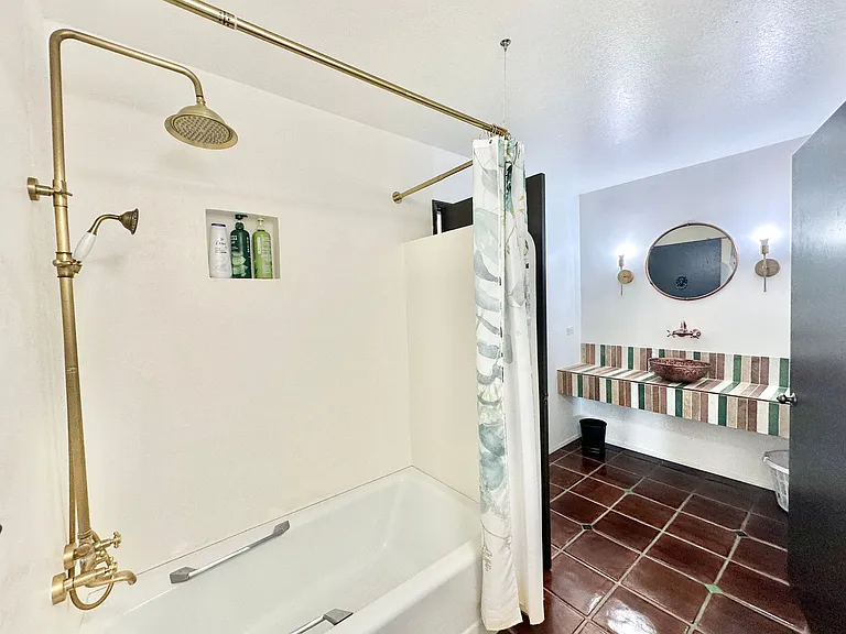 1650 Winterwarm Dr — Photo 25