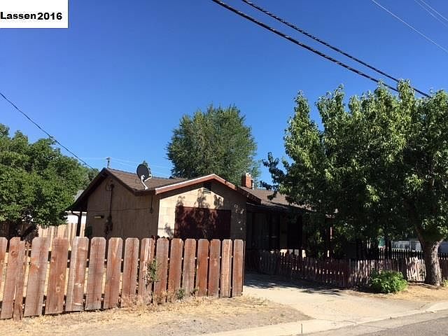 1st image of 305 Hall St