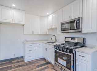 153 W Baseline Rd, Glendora, CA 91740