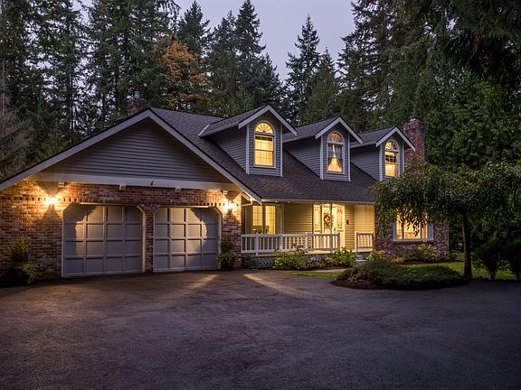 3rd image of 19348 NE 200th St
