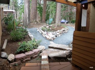 3785 Springwater Ln, Clinton, WA 98236