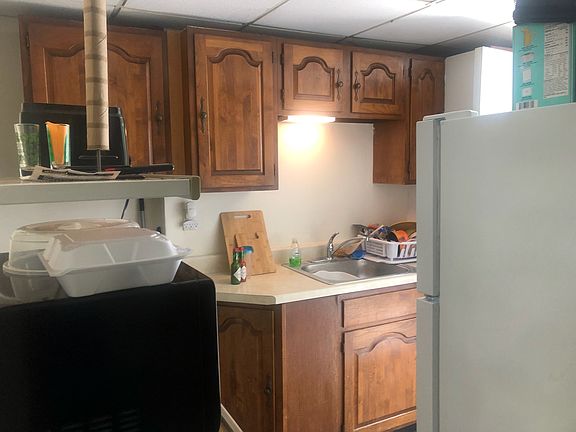 5th image of 1527 E 256th St
