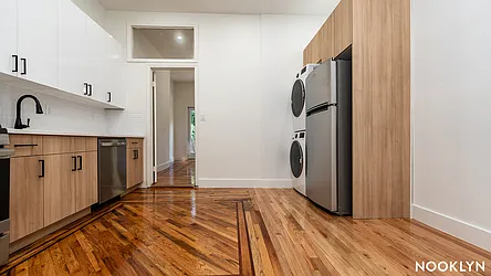 88 Menahan Street, #1L