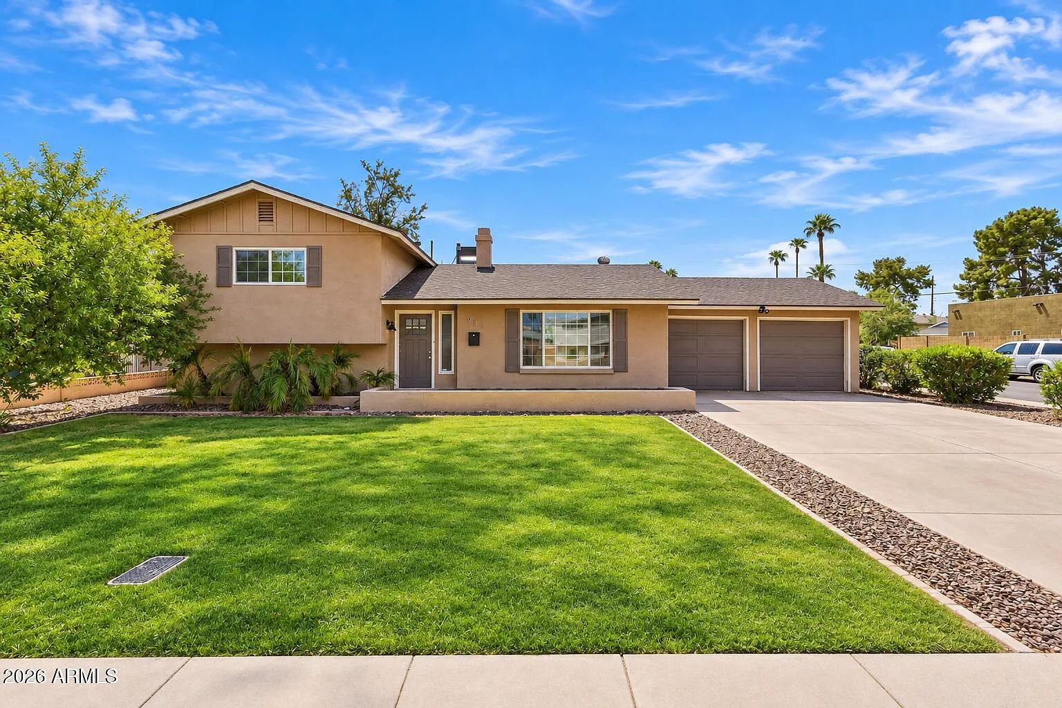 5 bed, 3.0 bath, 1973 sqft, $4,000 — Photo 1