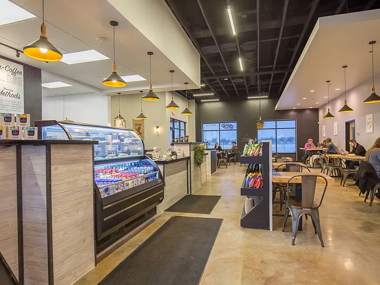 Shiloh Commons — Photo 36