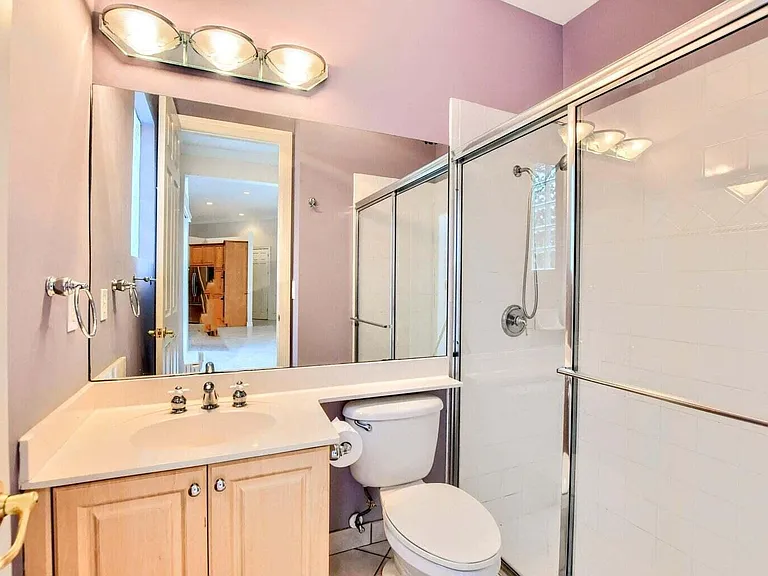 19474 Saturnia Lakes Dr — Photo 25